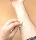 crear un tatuaje con un marcador Sharpie