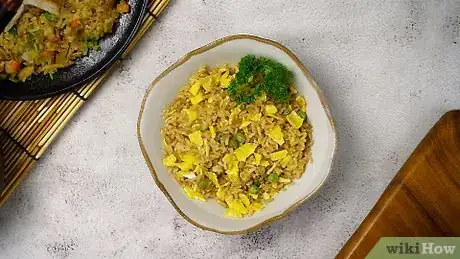 Imagen titulada Make Fried Rice Step 31