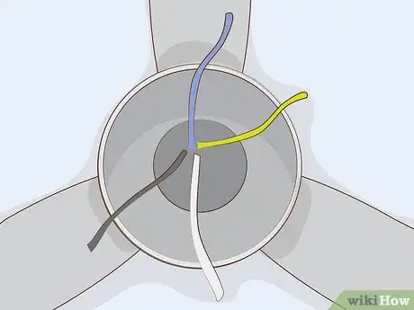 Imagen titulada Connect Ceiling Fan Wires Step 4