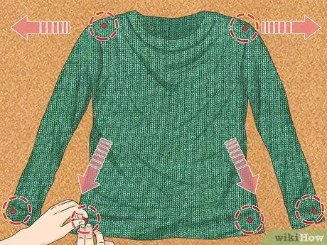 Imagen titulada Stretch a Wool Sweater Step 9