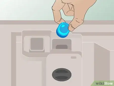 Imagen titulada Use Dishwasher Pods Step 3