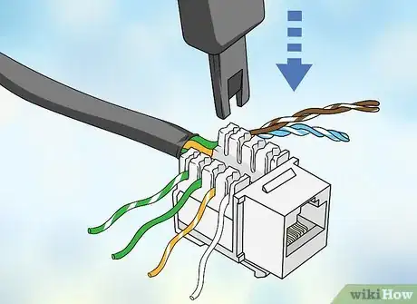 Imagen titulada Install an Ethernet Jack in a Wall Step 14