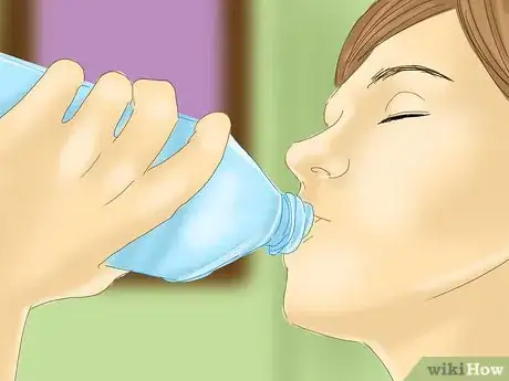 Imagen titulada Get Hydrated Step 1