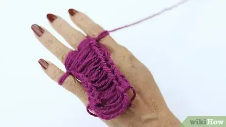 Imagen titulada Finger Knit Step 12