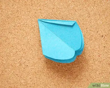 Imagen titulada Make Origami Tropical Flowers Step 11