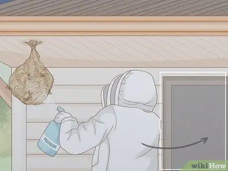 Imagen titulada Get Rid of a Wasp's Nest Step 11