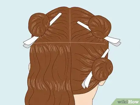 Imagen titulada Comb Curly Hair Step 9