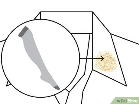 Imagen titulada Get a Makeup Stain out of Clothes Without Washing Step 19