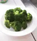 hacer que el brócoli cocido tenga un color verde brillante