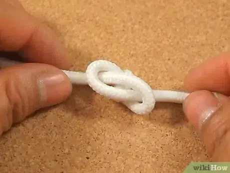 Imagen titulada Untie Shoelace or String Knots Step 3