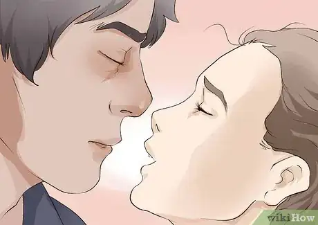 Imagen titulada Give an Unforgettable Kiss Step 11