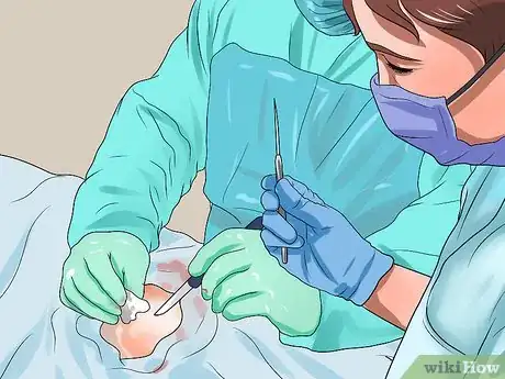 Imagen titulada Become a Surgeon Step 9