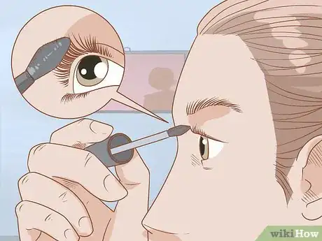 Imagen titulada Stop Eyes from Watering when Wearing Makeup Step 14