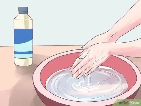 Imagen titulada Treat Embarrassing Water Warts Step 1