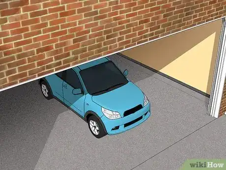 Imagen titulada Paint a Car with a Spray Can Step 5