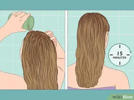 Imagen titulada Dye Your Hair from Brown to Blonde Without Bleach Step 18