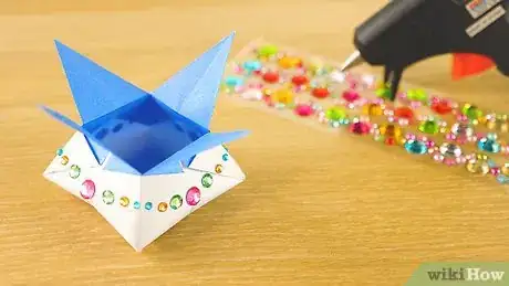 Imagen titulada Make an Origami Star Box Step 20