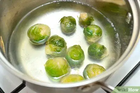 Imagen titulada Lessen the Strong Taste of Brussels Sprouts Step 38