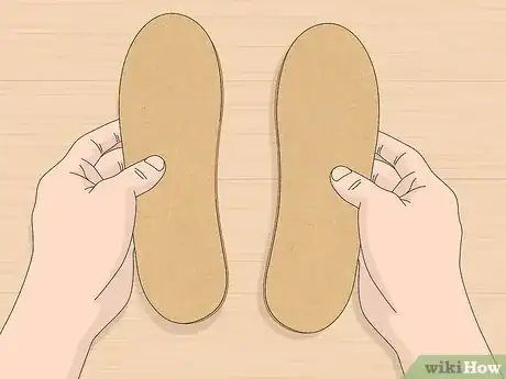 Imagen titulada Build Shoe Insoles Step 5