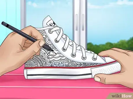 Imagen titulada Customize Your Converse Shoes Step 9