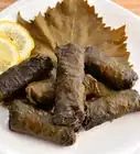 hacer Dolma (rollos de hojas de parra)