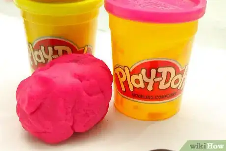 Imagen titulada Revive Dry Play Doh Step 1