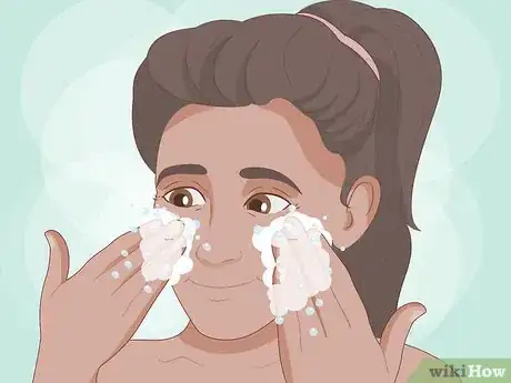 Imagen titulada Bleach Facial Hair Step 2