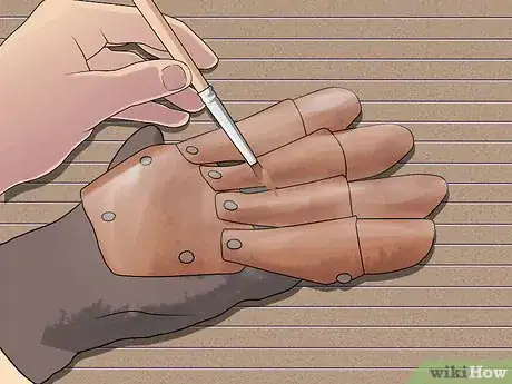 Imagen titulada Make a Freddy Krueger Glove Step 11