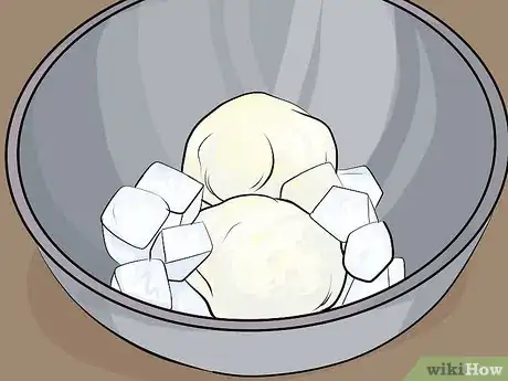 Imagen titulada Make Mozzarella Cheese Step 16