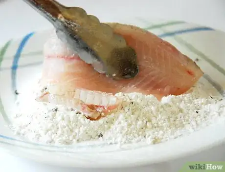 Imagen titulada Fry Talapia Fish Fillet Step 9