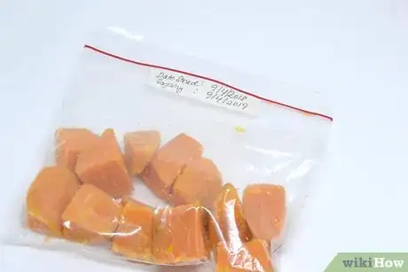 Imagen titulada Store Cut Sweet Potatoes Step 10