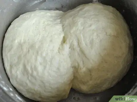 Imagen titulada Bake Bread on the Stovetop Step 11