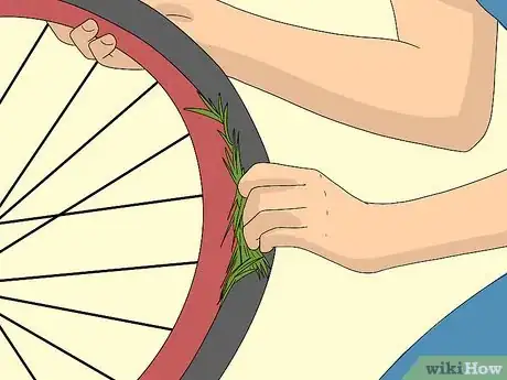 Imagen titulada Fix a Bike Tire Step 15