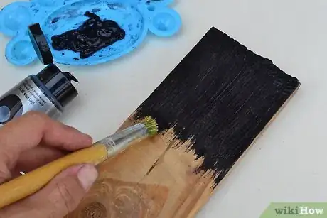 Imagen titulada Apply Glitter to Wood Step 23