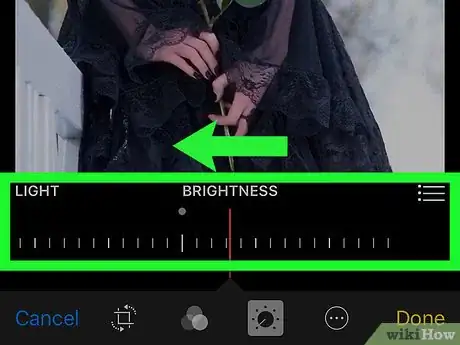 Imagen titulada Adjust the Brightness of a Photo Using the iPhone Photos App Step 7