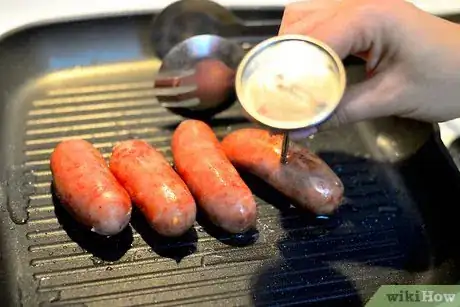 Imagen titulada Cook Bratwurst Step 10