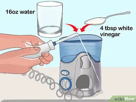 Imagen titulada Clean a Waterpik Step 5