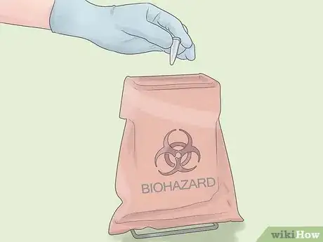 Imagen titulada Survive a Chemical or Biological Attack Step 17