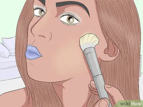 Imagen titulada Wear Blue Lipstick Step 11