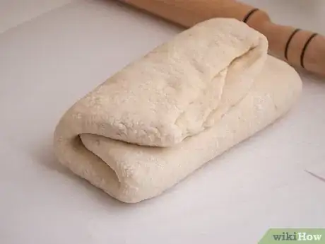 Imagen titulada Make Croissants Step 11