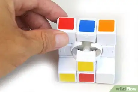 Imagen titulada Make a Rubik's Cube Turn Better Step 15