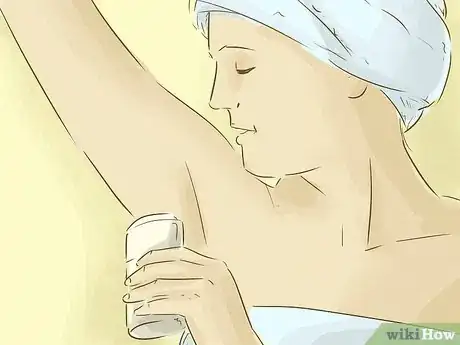 Imagen titulada Stop Armpit Sweating Step 4