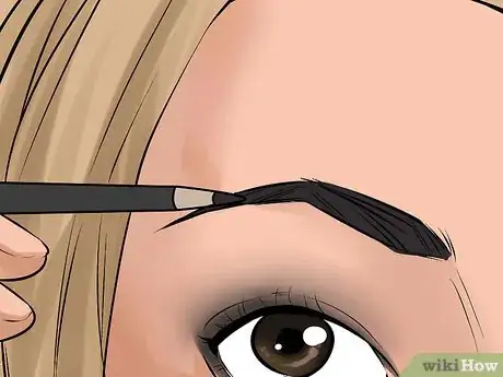 Imagen titulada Do Your Makeup if You Wear Glasses Step 18