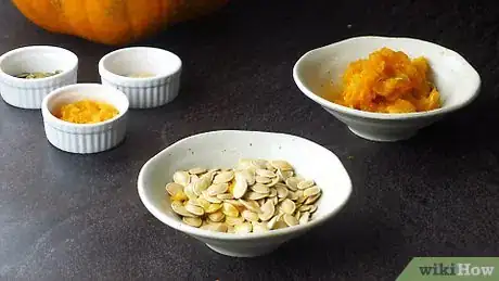 Imagen titulada Eat Pumpkin Seeds Step 8