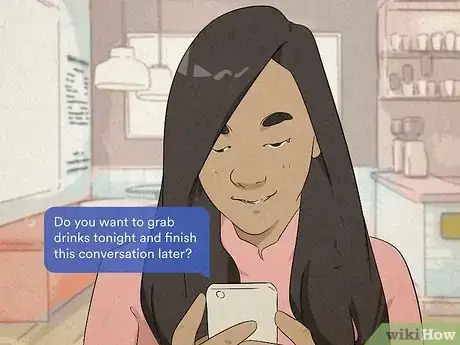 Imagen titulada Get Attention from a Guy over Text Step 15