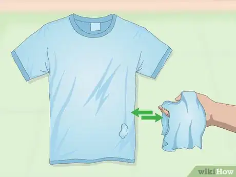 Imagen titulada Fix a Hole in a Shirt Step 8