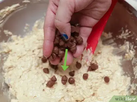 Imagen titulada Make Oatmeal Raisin Cookies Step 10