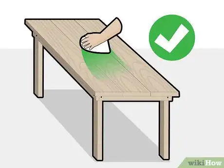 Imagen titulada Make a Table Step 19