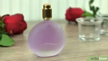 Imagen titulada Make Rose Petal Perfume Step 8