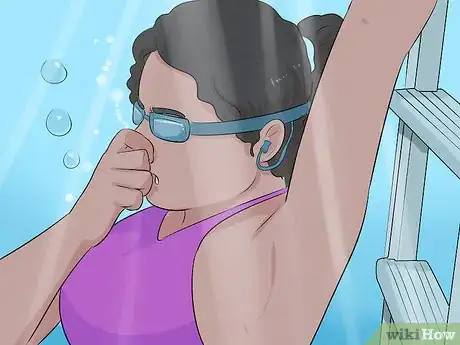 Imagen titulada Learn to Swim As an Adult Step 9